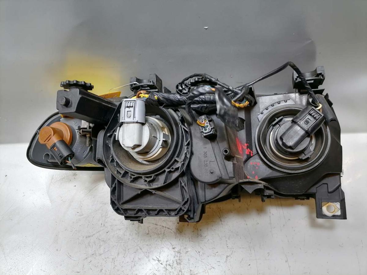 BMW E46 Compact original Scheinwerfer vorn links Halogen Bj.2004